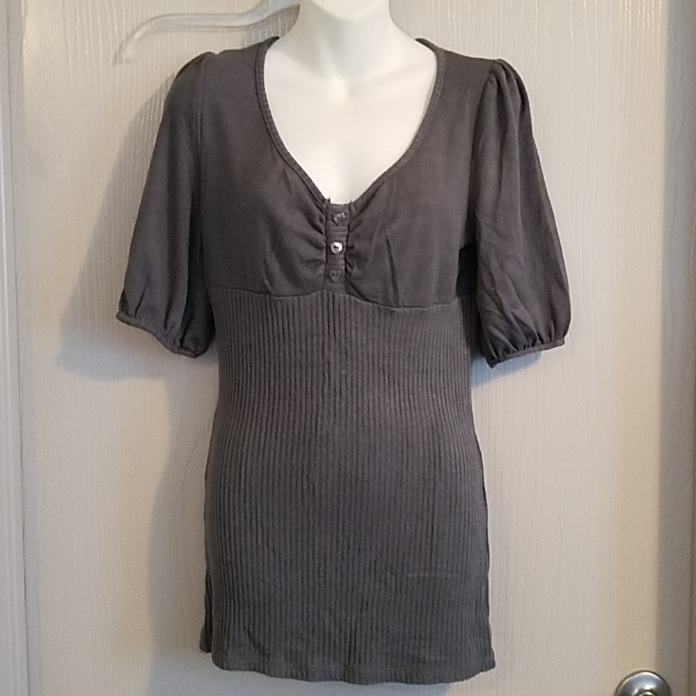Sexy gray ladies blouse. Accent your figure